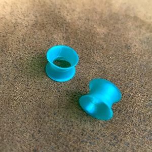0g teal tunnels